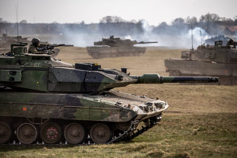 Sweden Fortifies Ukraine with Unprecedented $682 Million Aid Package
